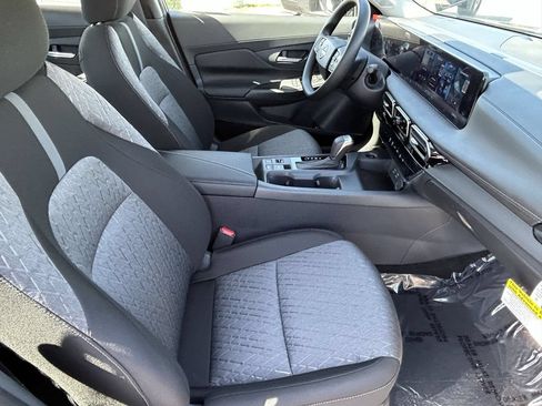 New 2027 Nissan Sentra SV w/ Floor Mat Package FWD image 11