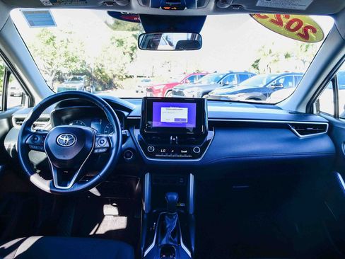 Certified 2023 Toyota Corolla Cross LE image 15