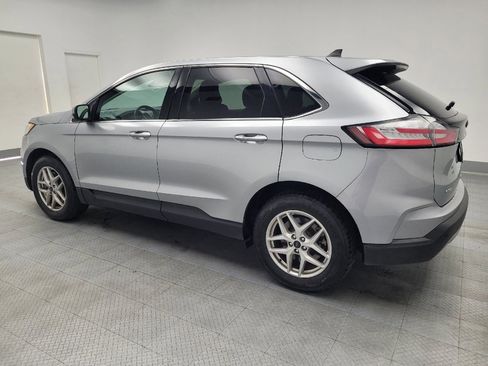 Used 2023 Ford Edge SEL image 3