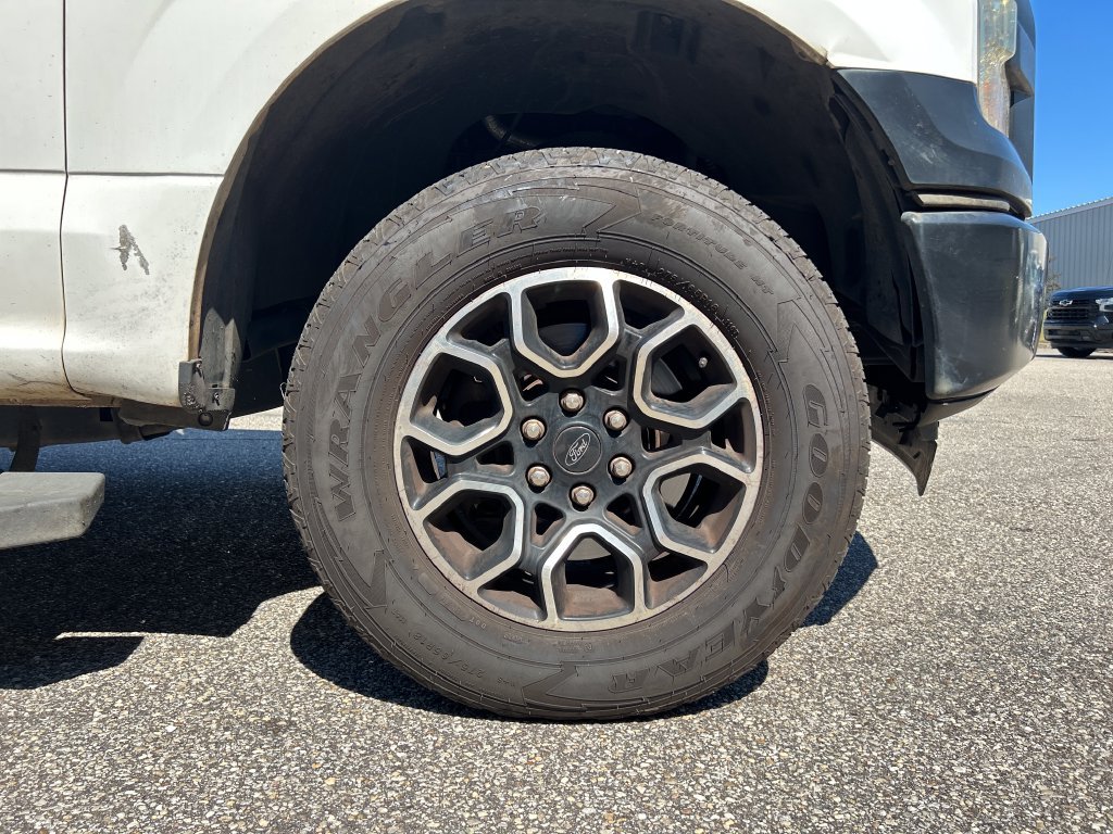 Used 2016 Ford F150 XL w/ Equipment Group 101A Mid RWD image 6