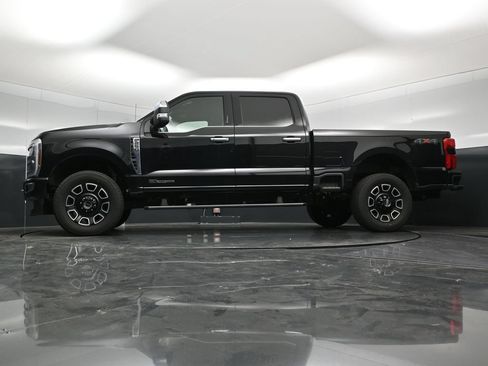 Used 2024 Ford F250 Platinum AWD/4WD image 59
