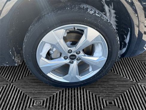 Used 2023 Audi Q5 2.0T Premium Plus image 14