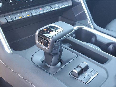 New 2026 GMC Sierra 1500 Denali w/ Denali Reserve Package image 17