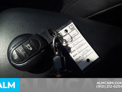 Used 2019 MINI Cooper Countryman FWD image 19