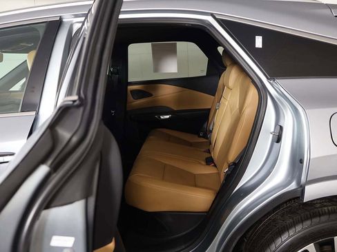 Used 2024 Lexus RX 350 w/ Convenience Package image 34