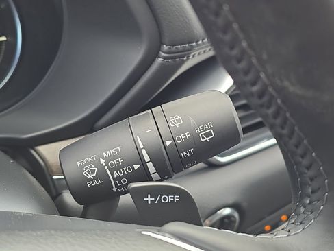 New 2025 MAZDA CX-5 Signature image 23