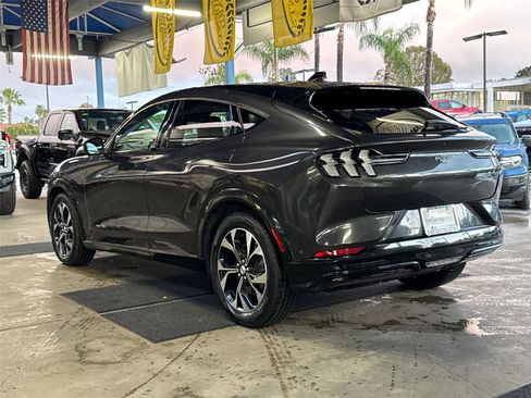 Certified 2022 Ford Mustang Mach-E Premium image 10