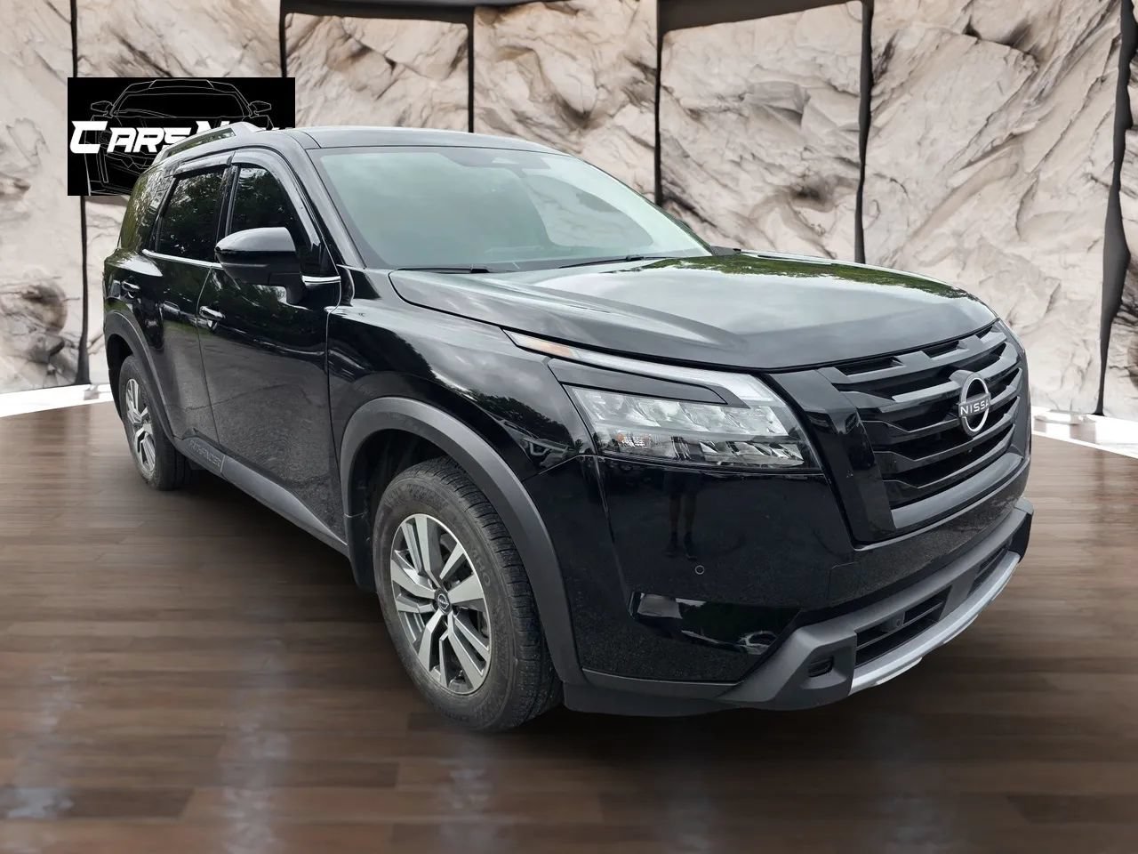 Used 2025 Nissan Pathfinder SL w/ Black Appearance Package AWD/4WD image 1