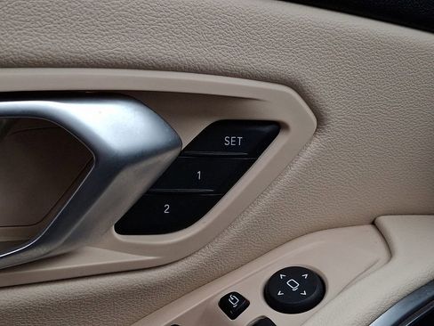 Certified 2023 BMW 330i xDrive Sedan w/ Convenience Package image 24