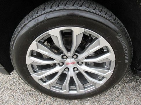 Used 2023 GMC Yukon XL Denali w/ LPO, Floor Liner Package AWD/4WD image 9