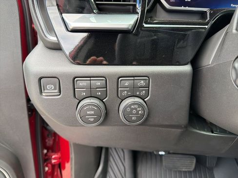 New 2026 Chevrolet Silverado 1500 LTZ AWD/4WD image 23