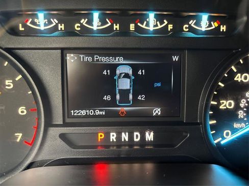 Used 2018 Ford F150 XL w/ Equipment Group 101A Mid image 16