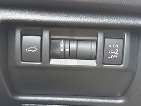 Certified 2025 Subaru Forester Premium image 26