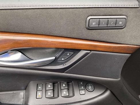 Used 2019 Cadillac Escalade Premium Luxury RWD image 24