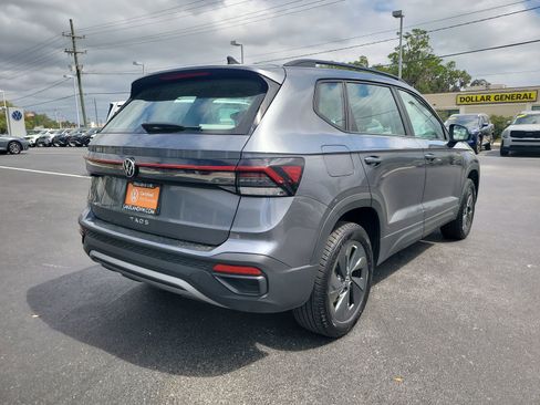 Certified 2025 Volkswagen Taos S image 6