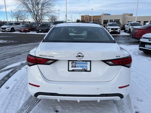 Used 2022 Nissan Sentra SV image 4