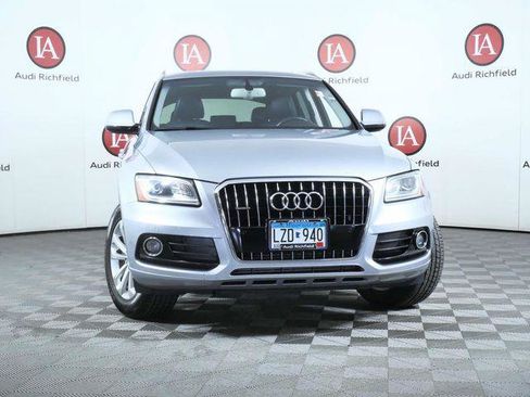 Used 2016 Audi Q5 2.0T Premium Plus w/ Technology Package AWD/4WD image 3