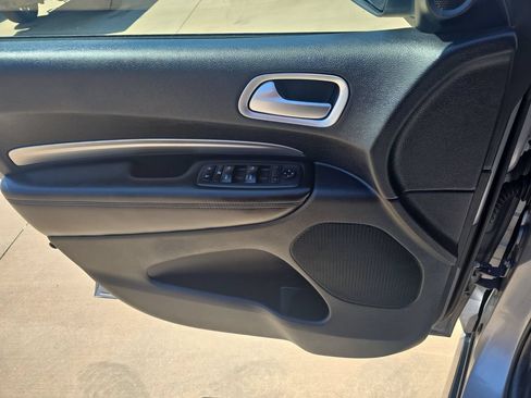 Used 2019 Dodge Durango SXT AWD/4WD image 28