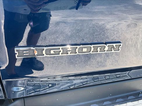Used 2019 RAM 1500 Big Horn AWD/4WD image 10