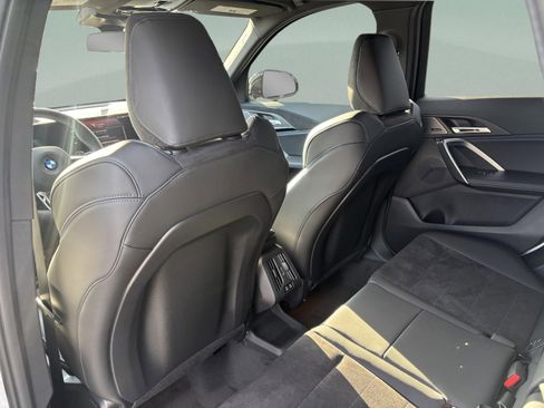 Used 2026 BMW X1 xDrive28i w/ Technology Package image 28