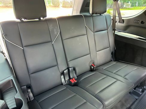 Used 2024 Cadillac Escalade ESV Sport w/ LPO, ONYX Package AWD/4WD image 48