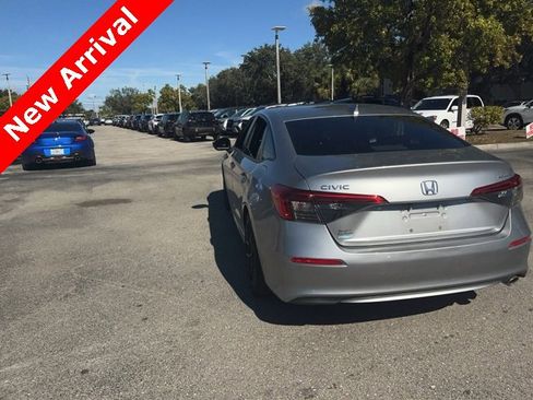 Used 2022 Honda Civic Sport image 16