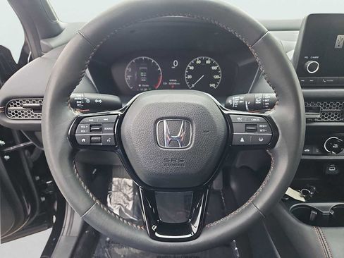 Used 2023 Honda HR-V Sport image 25