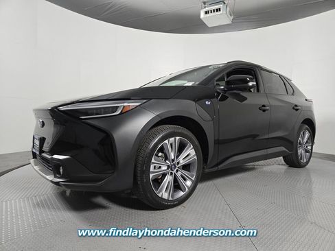 Used 2023 Subaru Solterra AWD image 2