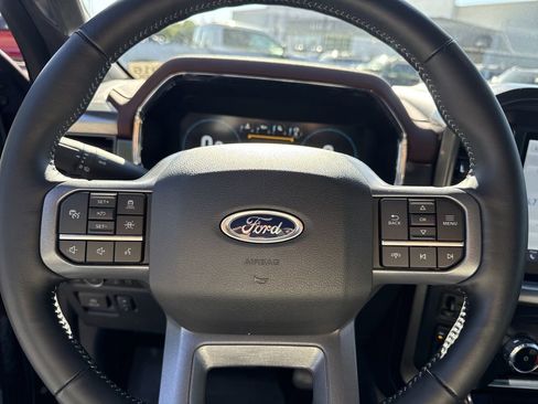 Used 2023 Ford F150 Lariat w/ Equipment Group 502A High AWD/4WD image 23