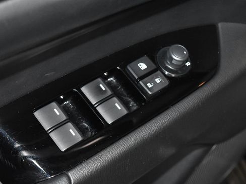 Used 2025 MAZDA CX-5 AWD 2.5 S w/ Preferred Package image 5