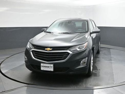 Used 2020 Chevrolet Equinox LT image 29