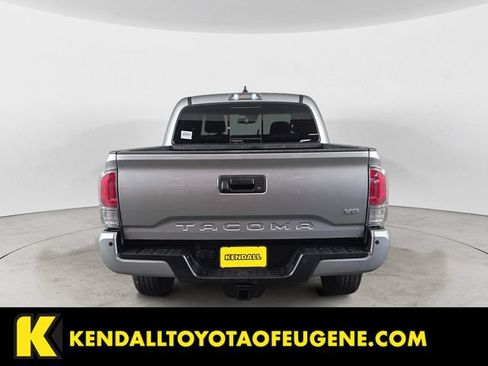 Used 2023 Toyota Tacoma TRD Sport w/ Advanced Technology Package AWD/4WD image 4
