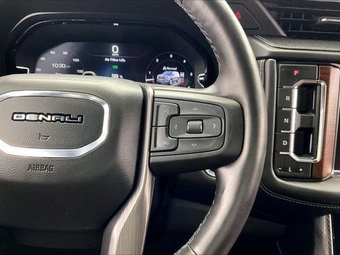 Used 2023 GMC Yukon Denali Ultimate AWD/4WD image 21