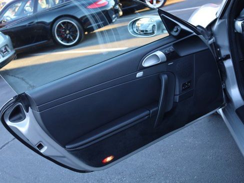 Used 2006 Porsche 911 Carrera S image 21
