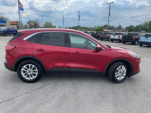 Used 2020 Ford Escape SE FWD image 11