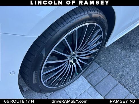 Used 2024 Mercedes-Benz E 350 4MATIC Sedan image 11