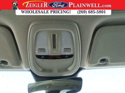 Used 2023 Volvo XC60 T8 Plus w/ Protection Package Premier image 27