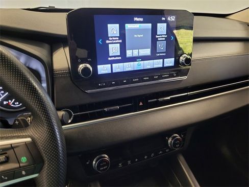 Used 2024 Mitsubishi Outlander SE Black Edition image 21