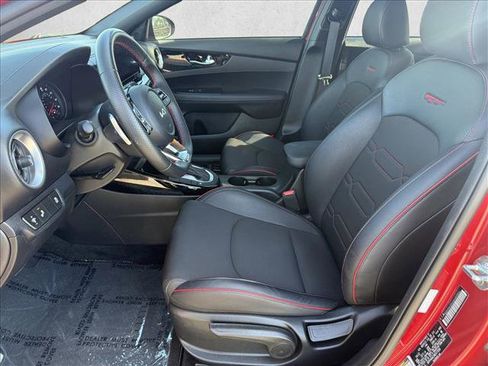 Used 2022 Kia Forte GT image 10
