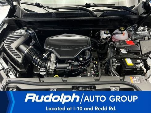 Used 2023 GMC Acadia SLT w/ Preferred Package image 37