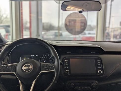Certified 2023 Nissan Kicks SR w/ Exterior Package image 24