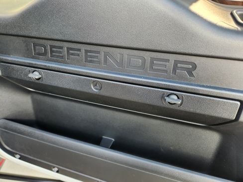 New 2025 Land Rover Defender 110 V8 image 35