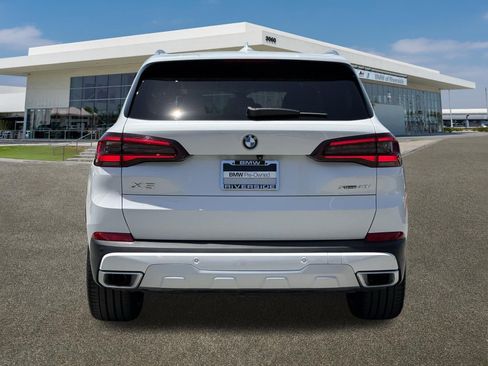 Certified 2023 BMW X5 xDrive40i w/ Premium Package AWD/4WD image 9
