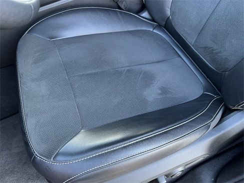 Certified 2023 Jeep Grand Cherokee Altitude image 10