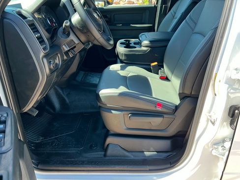 New 2026 RAM 3500 Tradesman AWD/4WD image 17