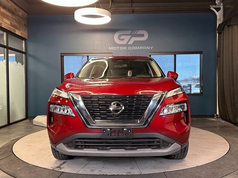 Used 2021 Nissan Rogue SV image 8