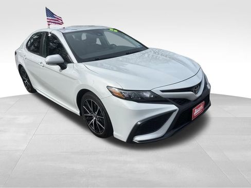 Used 2023 Toyota Camry SE image 28