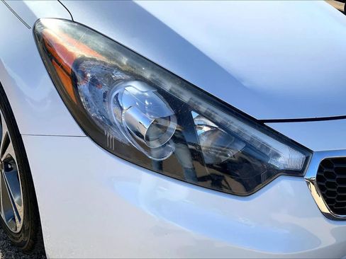 Used 2016 Kia Forte EX image 36