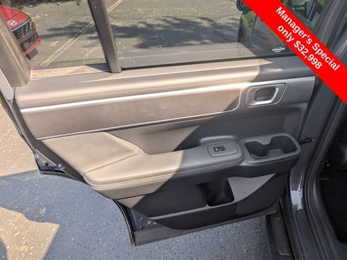 Certified 2025 Hyundai Santa Fe SEL AWD/4WD image 10