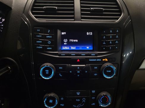 Used 2019 Ford Explorer 4WD image 25